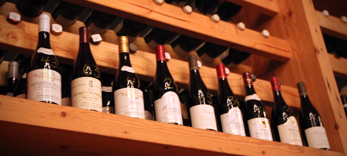 Les Marchands Wine Bar & Merchant